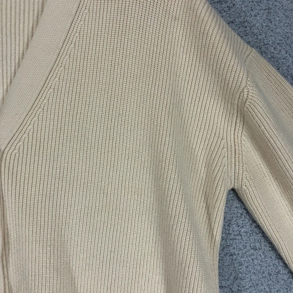 Cream Ribbed V-Neck Button Up Cardigan‎ Size L Casual Layering Lillusory